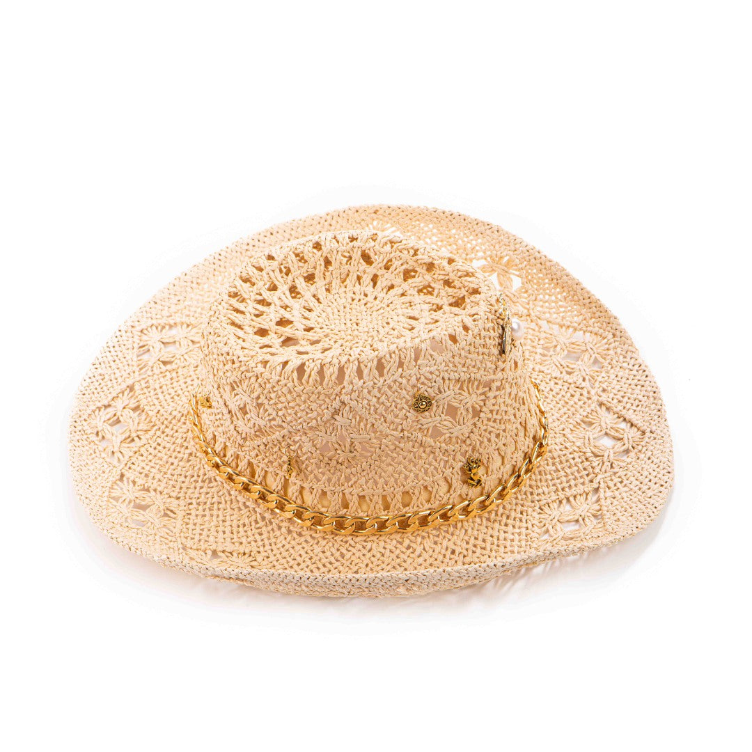 Palarie Bej De Vara Cu Accesorii Aurii