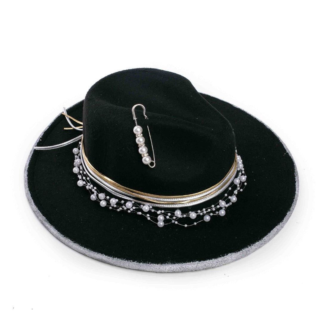 Palarie Neagra cu Perle