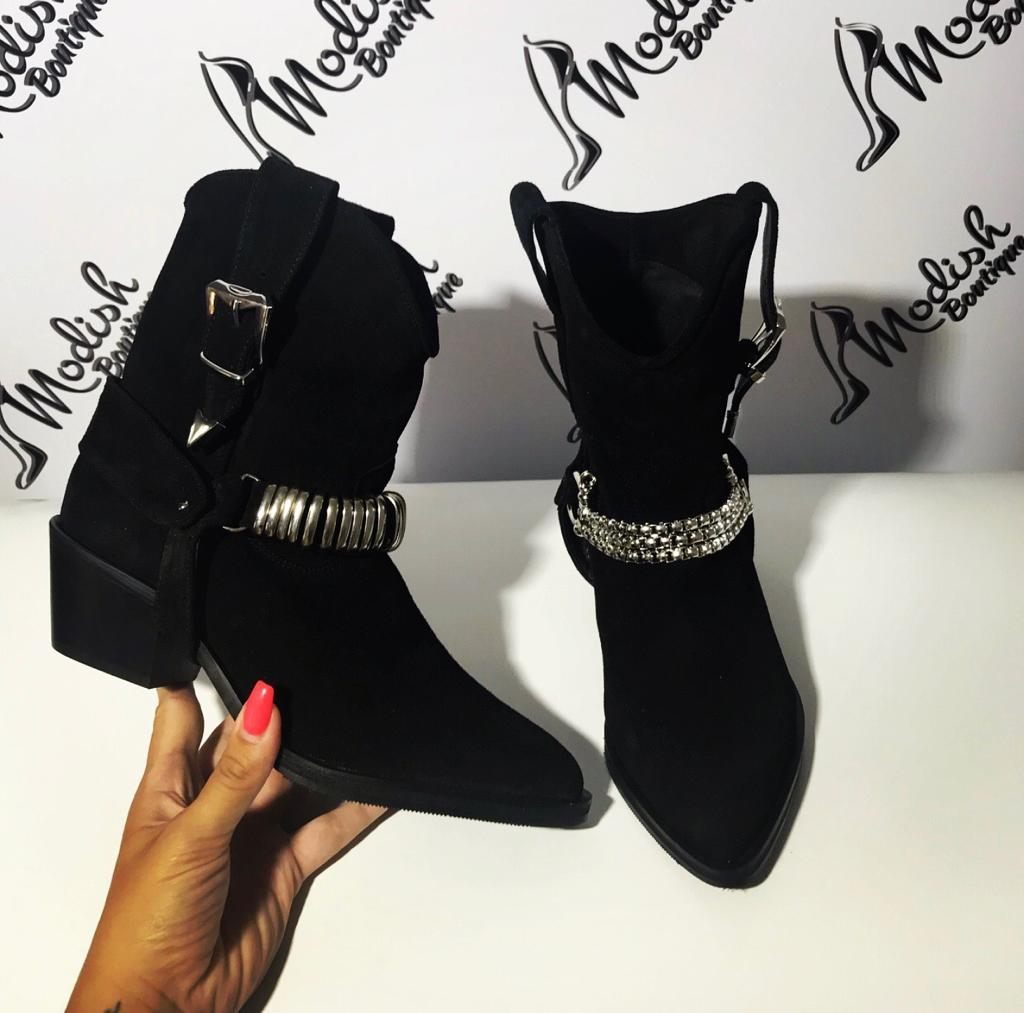 Ciocate Piele Intoarsa California All Black