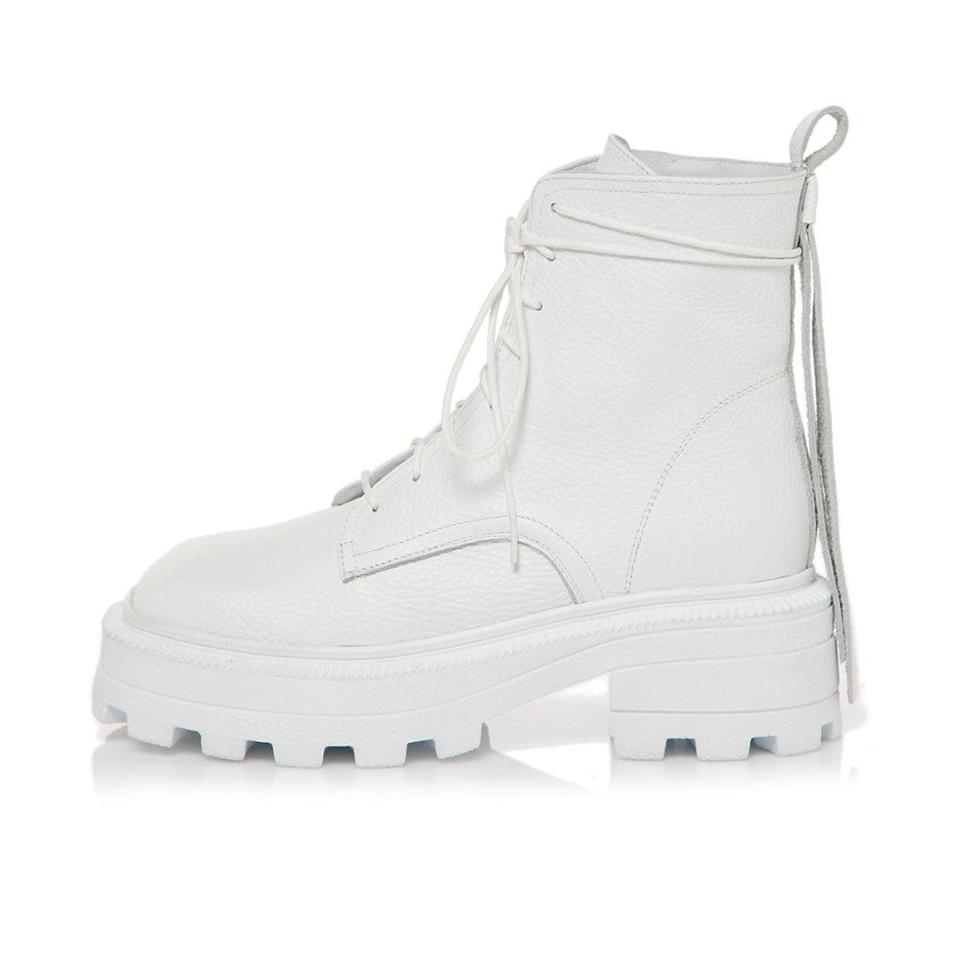 24h Bocanci Berrie white din piele naturala