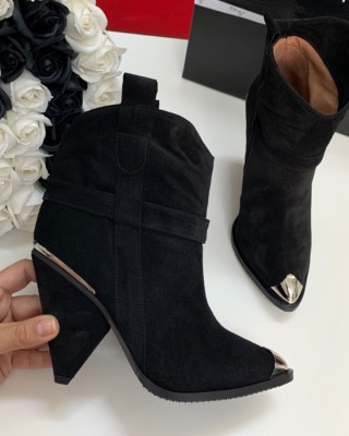 Ciocate / Botine Dama Din Piele Naturala Karleen Mini Velvet Ciocate / Botine Dama Din Piele Naturala Karleen Mini Velvet