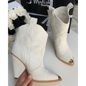 Ciocate / Botine Dama Albe din Piele Intoarsa Aki White