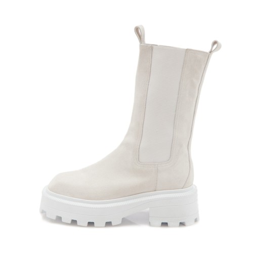 Bocanci Merlin din piele naturala intoarsa alba